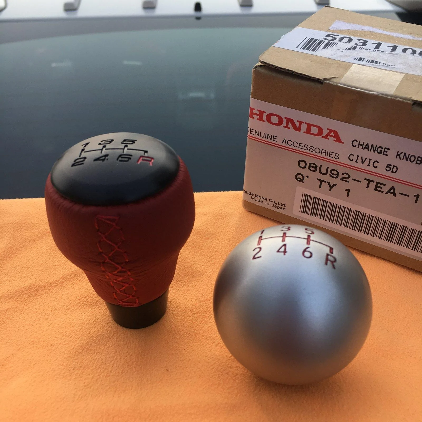 6-Speed Leather Shift Knob (Red) - Replacement For 2017-2019 Honda Civic Type R Hatchback, OE# 08U92-TEA-110