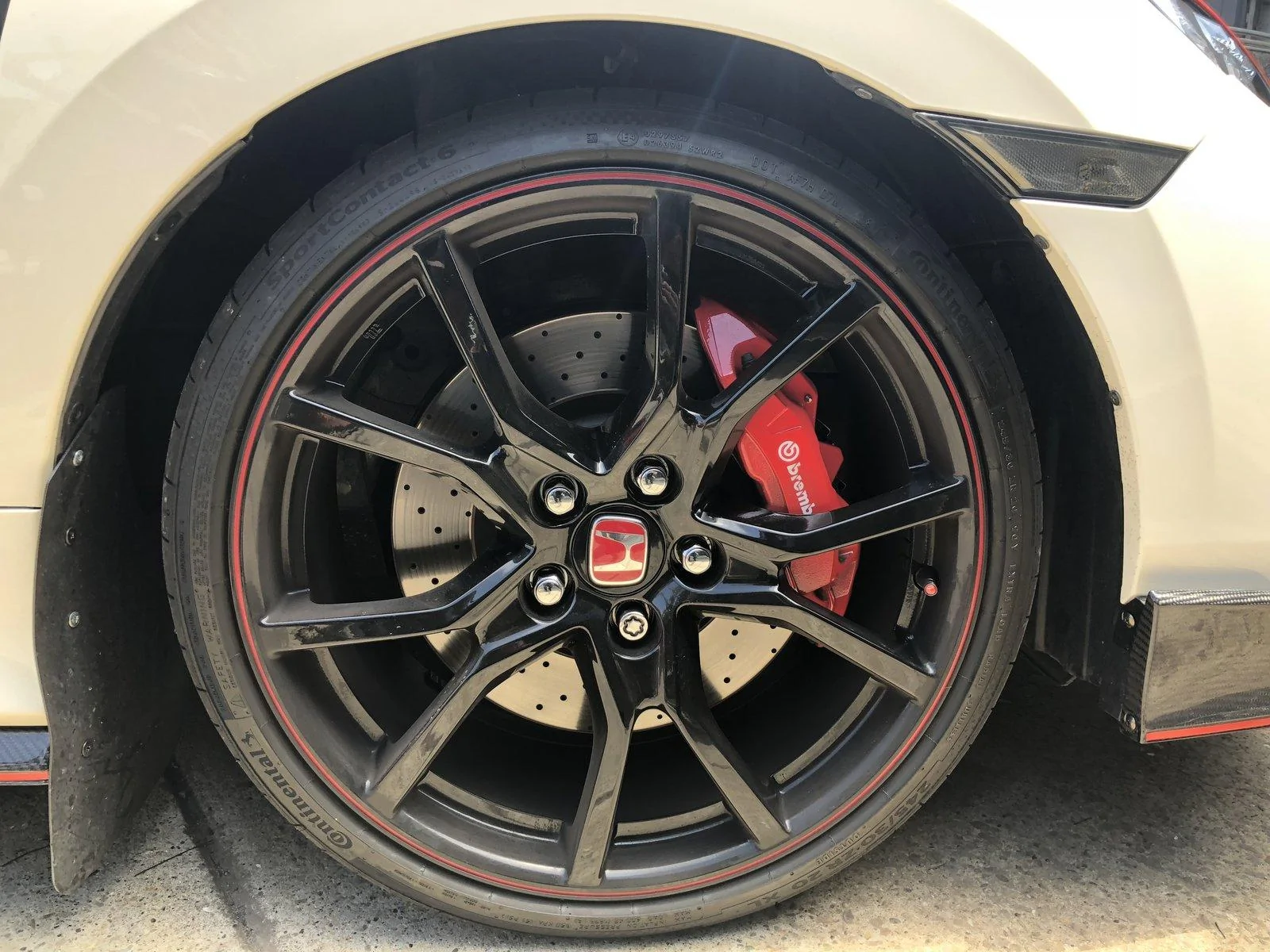 2017-2019 civic type r oem wheels and tires | 2016+ Honda Civic Forum ...