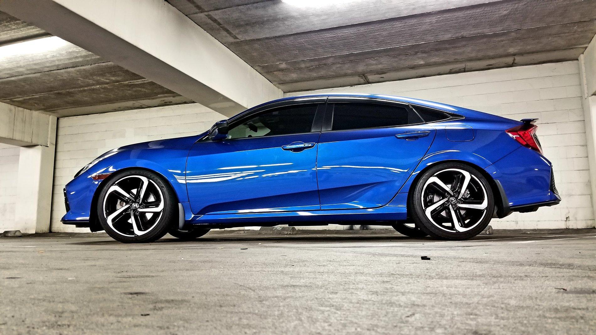 Hatchback with Type R rims | 2016+ Honda Civic Forum (10th Gen) - Type ...