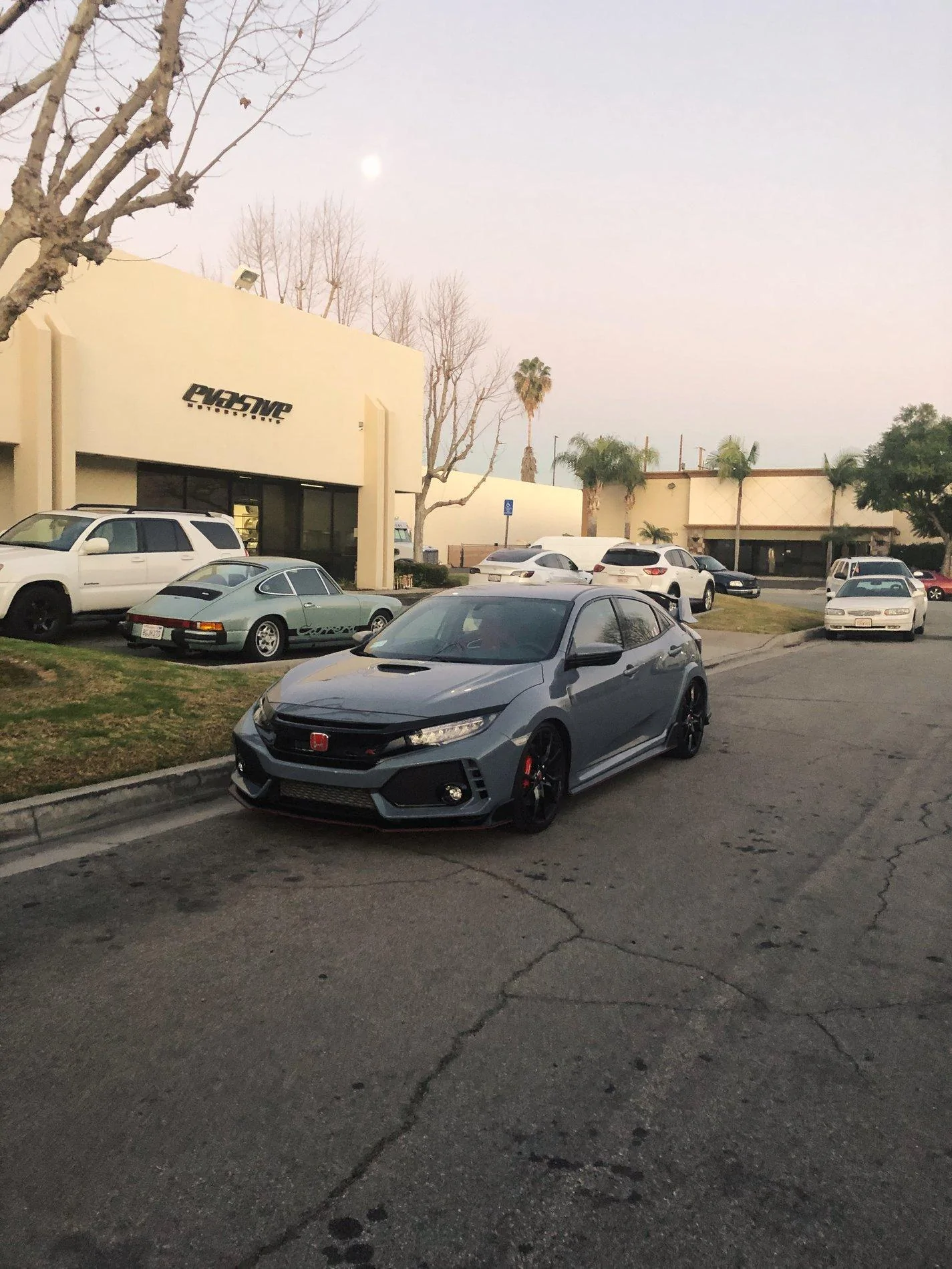 Official Sonic Grey Pearl Type R Picture Thread | Page 10 | 2016+ Honda ...
