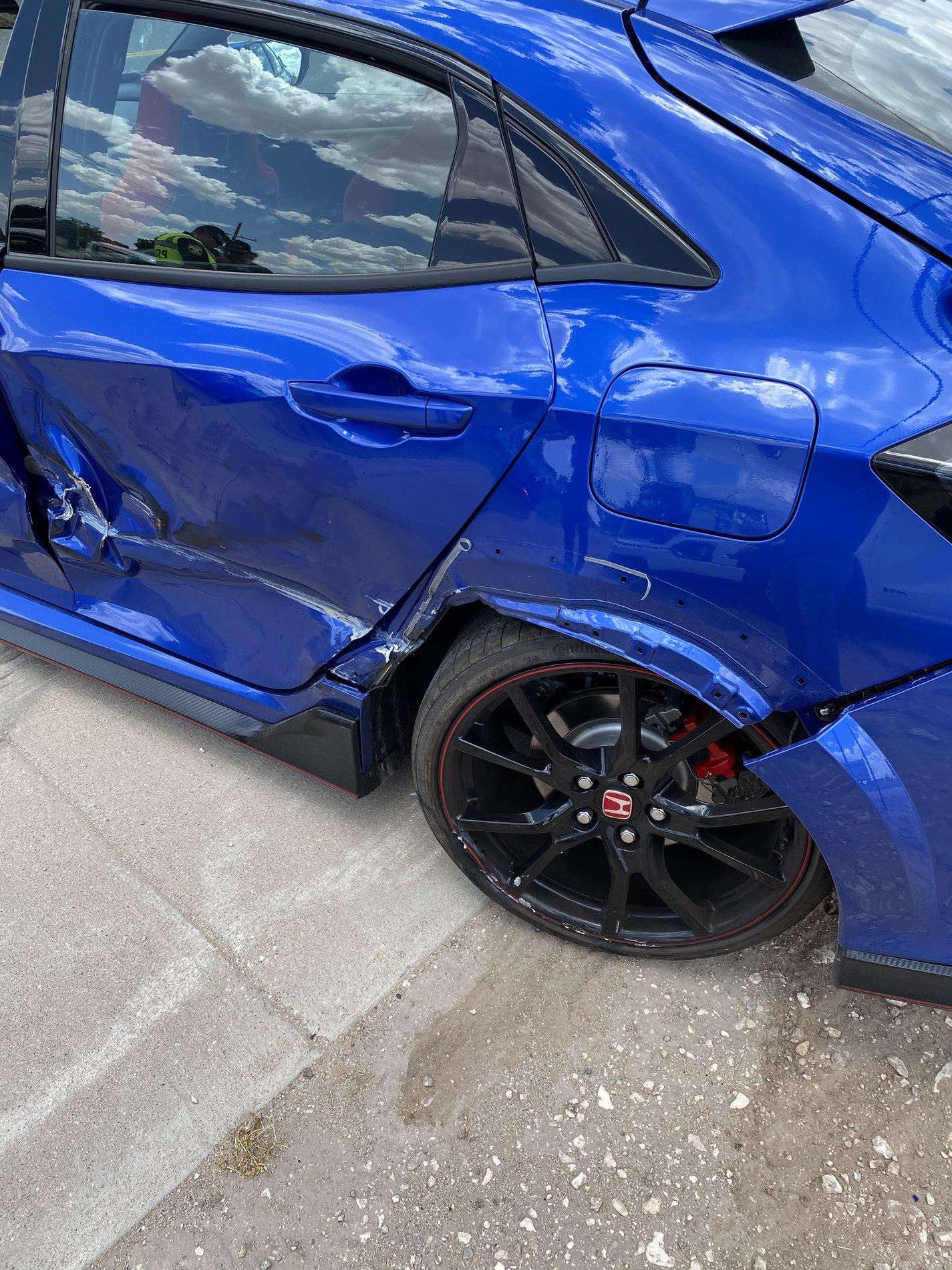 Wrecked Type R. Worth Repairing? | 2016+ Honda Civic Forum (10th Gen ...