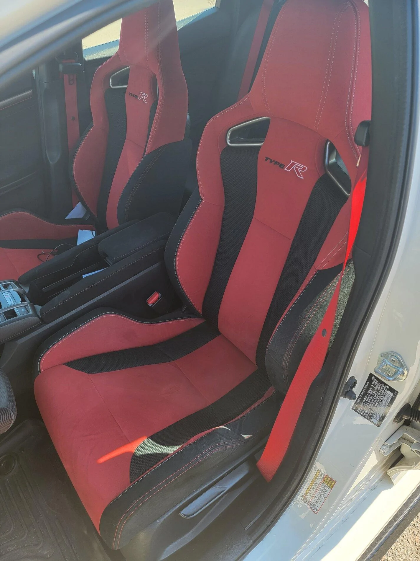 New York - Type r seats | 2016+ Honda Civic Forum (10th Gen) - Type R ...