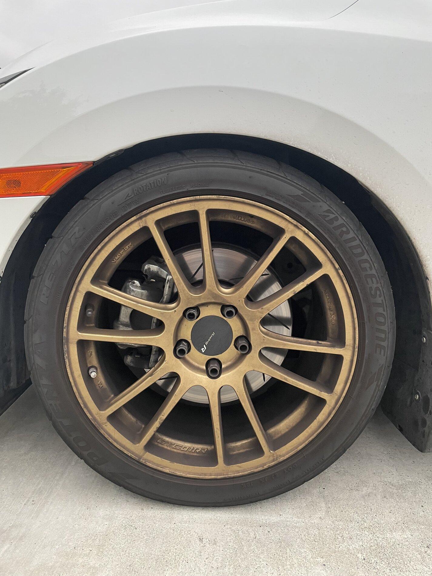 California - Enkei GTC01RR, 18x8.5 +42, 245/40/18 RE-71R - Trade