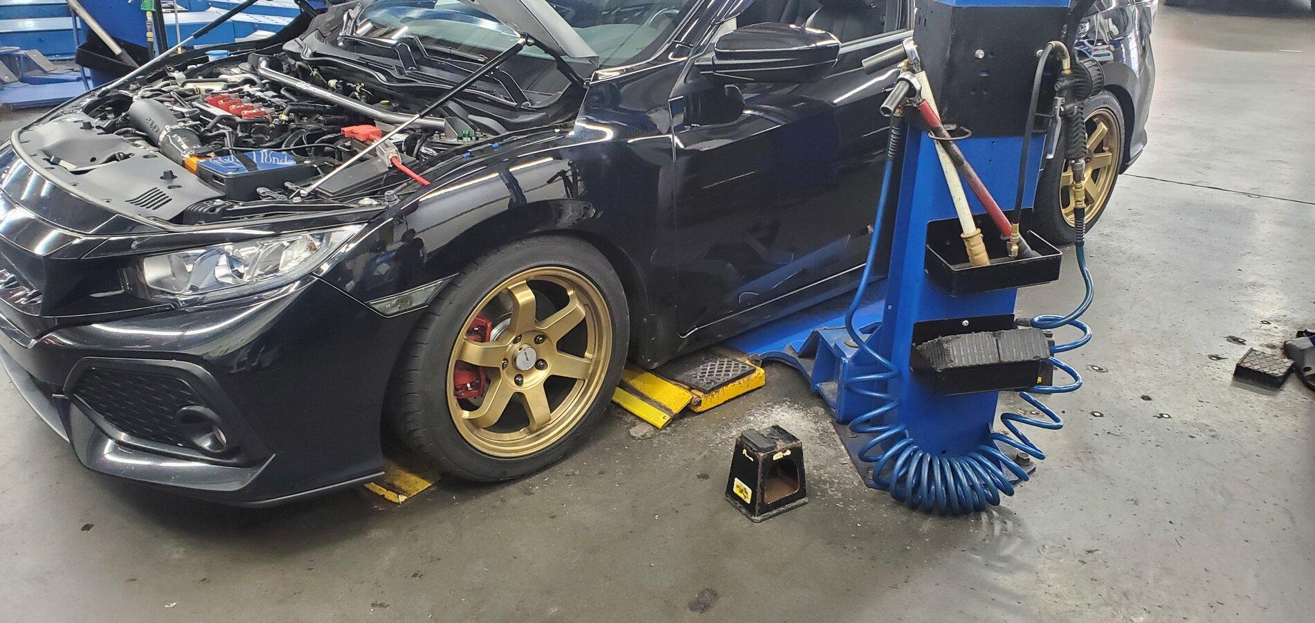 R9-HS2-055 - Rev9 Hyper-Street II Coilovers - Honda Civic Hatchback