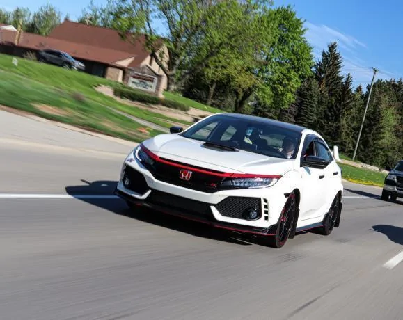 Michigan - 2018 Civic Type R White Low Mile | 2016+ Honda Civic Forum ...