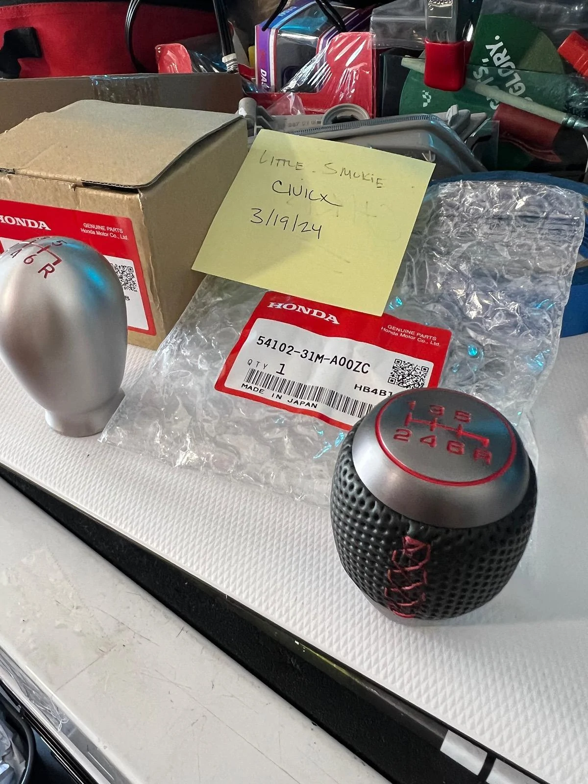 Type R Shifter Knob Washington - OEM 2020 type R shift knob! | 2016+ Honda Civic Forum ...