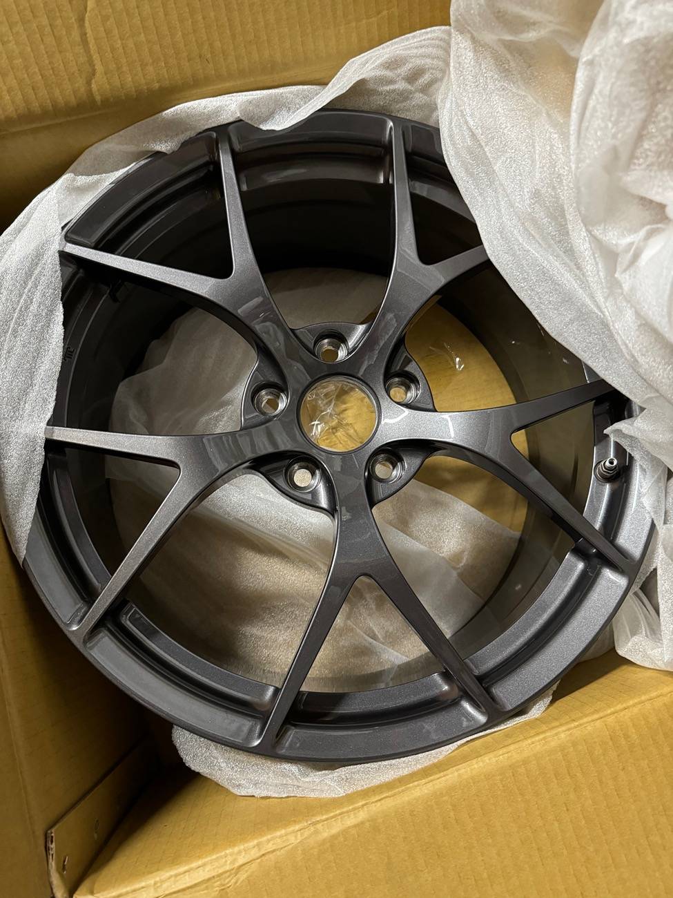 Nsx R Rim California - NSX Rims (Price Drop) | 2016+ Honda Civic Forum (10th Gen ...