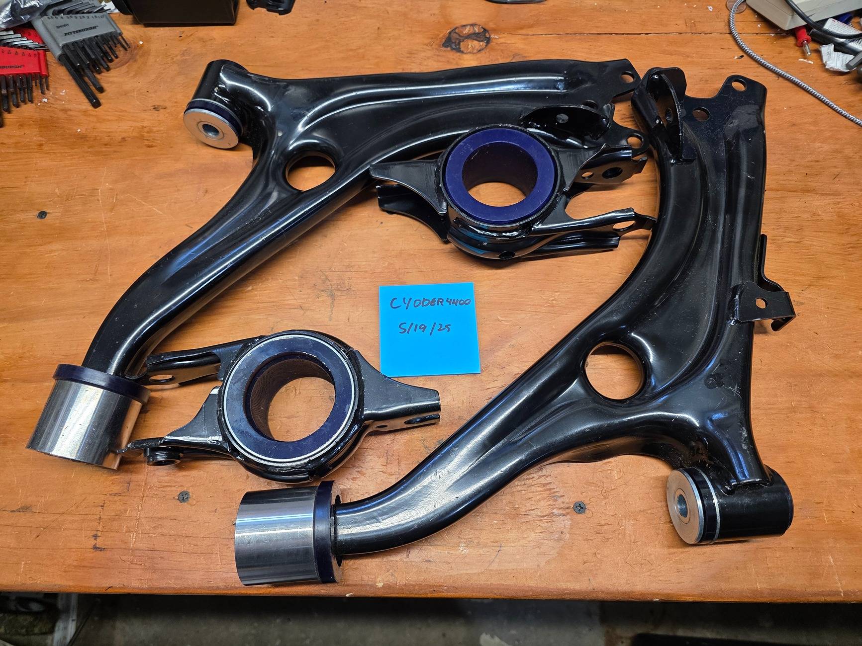 MaXpeedingrods Rear Aluminum Lower Control Arms With Poly Bushings For Honda Civic 1988-1995 & Acura Integra