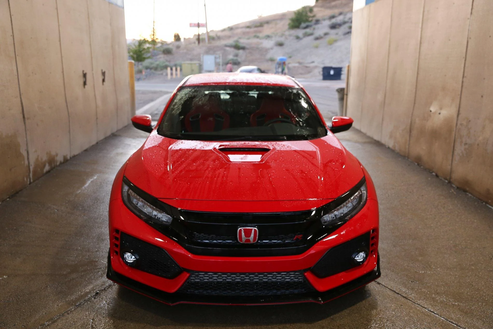 Official Rallye Red Type R Picture Thread | 2016+ Honda Civic Forum ...